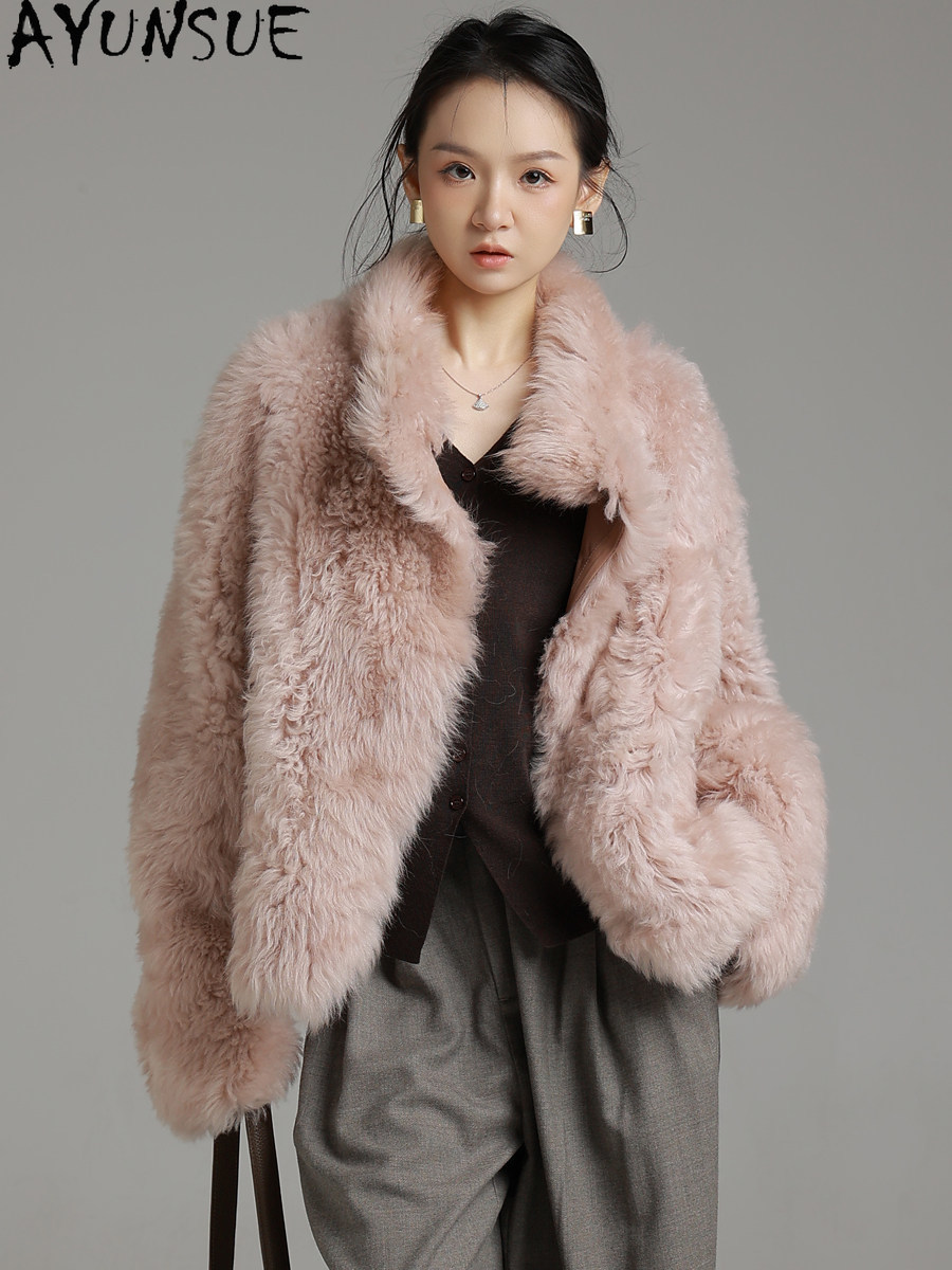 AYUNSUE Natural Tuscany Sheeps - Wool Coat Peacoat 评论和价格