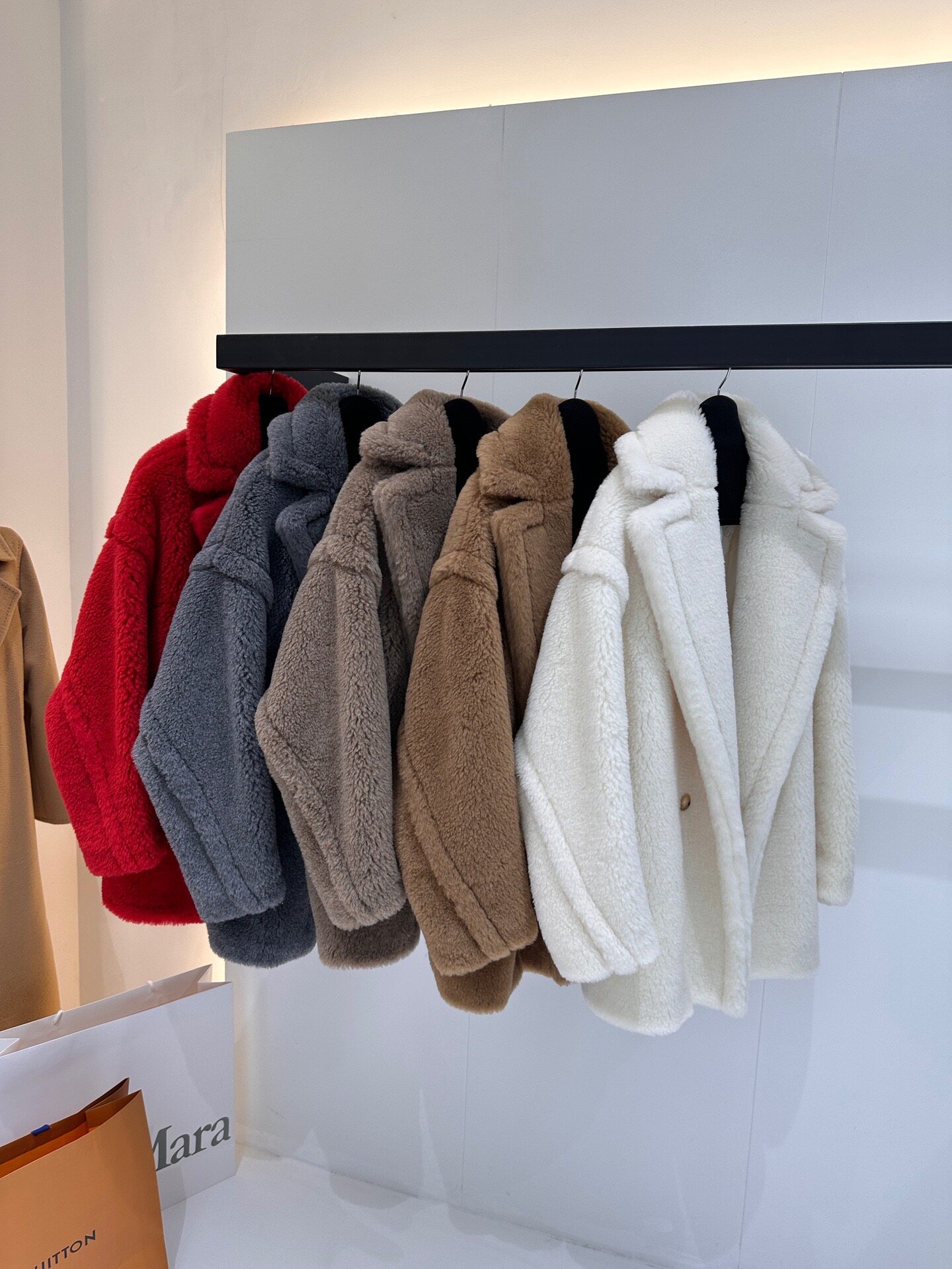 Max Short Teddy Bear Coat 62%  - Wool Coat Peacoat 评论和价格