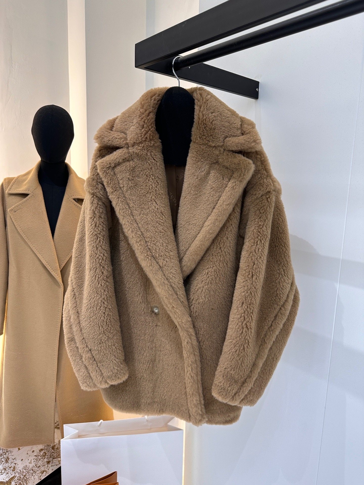 Max Short Teddy Bear Coat 62%  - Wool Coat Peacoat 评论和价格
